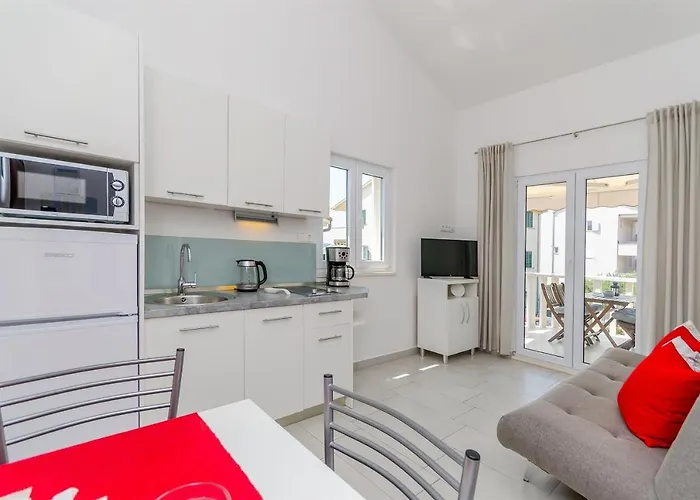 Appartement And Maestral