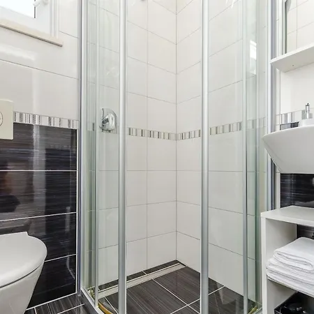 Appartement And Maestral