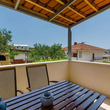 And Maestral Appartement Trogir